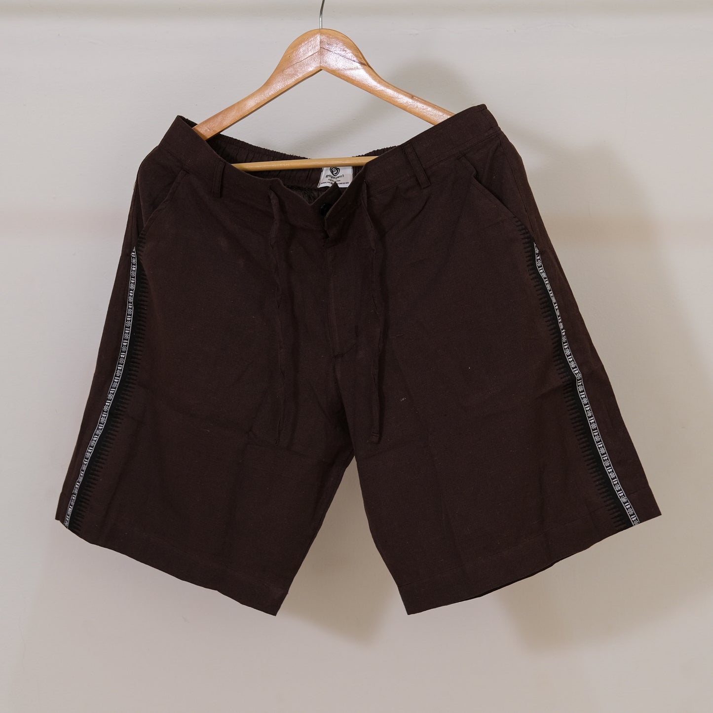 Half Trousers / Shorts (Brown)