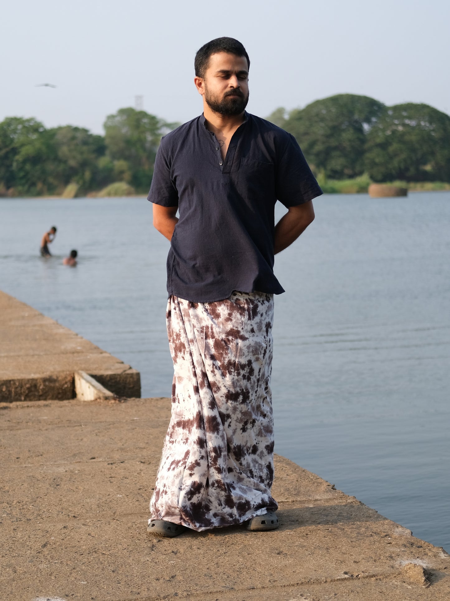 Tie Dye Lungi (Brown, Dark Brown, White)