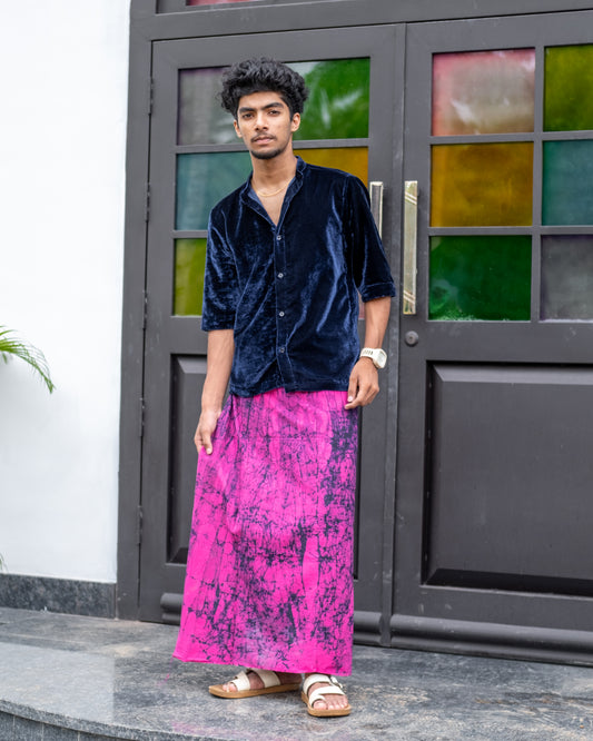 Batik Hand Printed Lungi (Cracked Purple Pink)