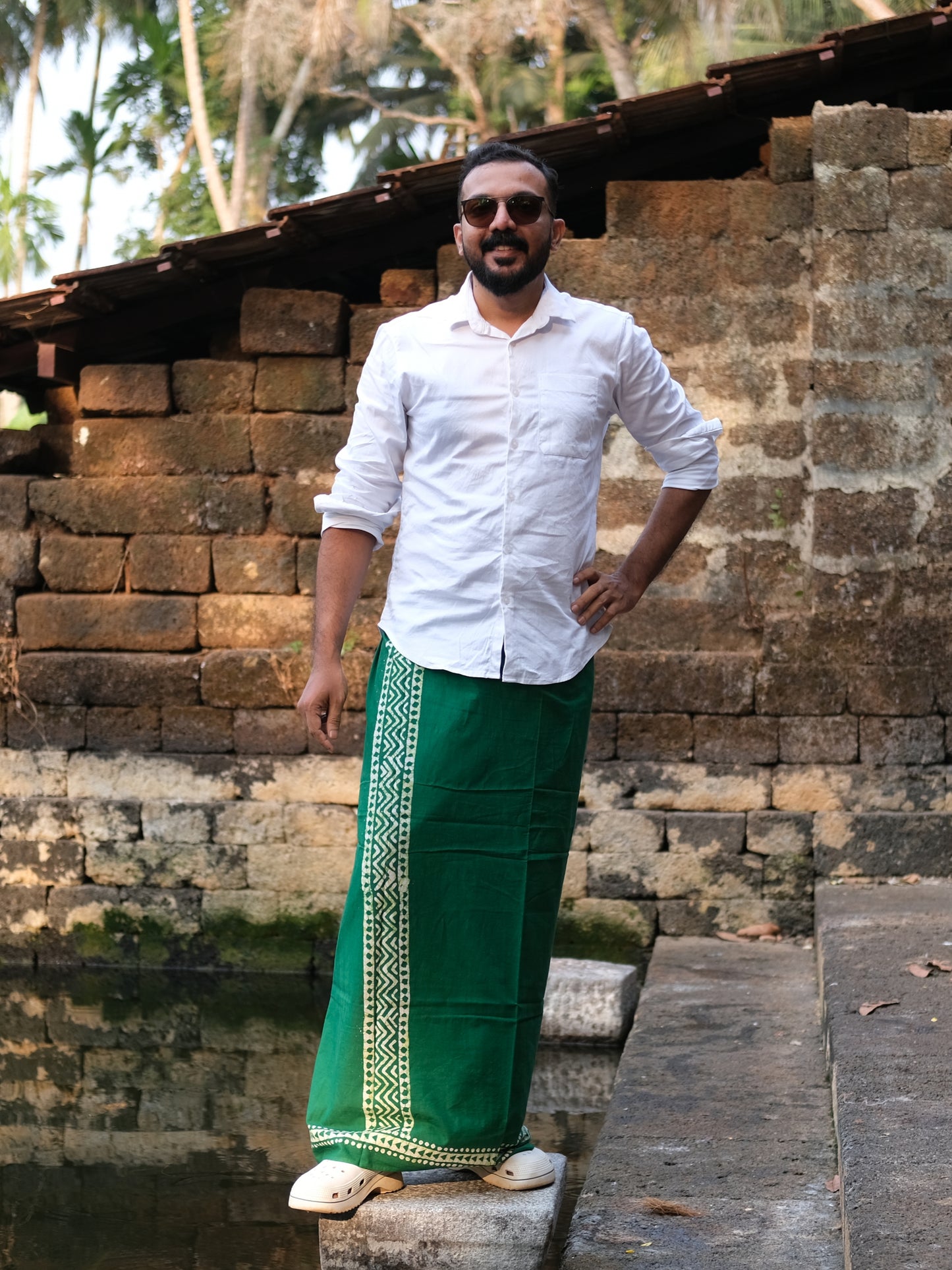 Batik Hand Printed Bombay Lungi (Teal Green)