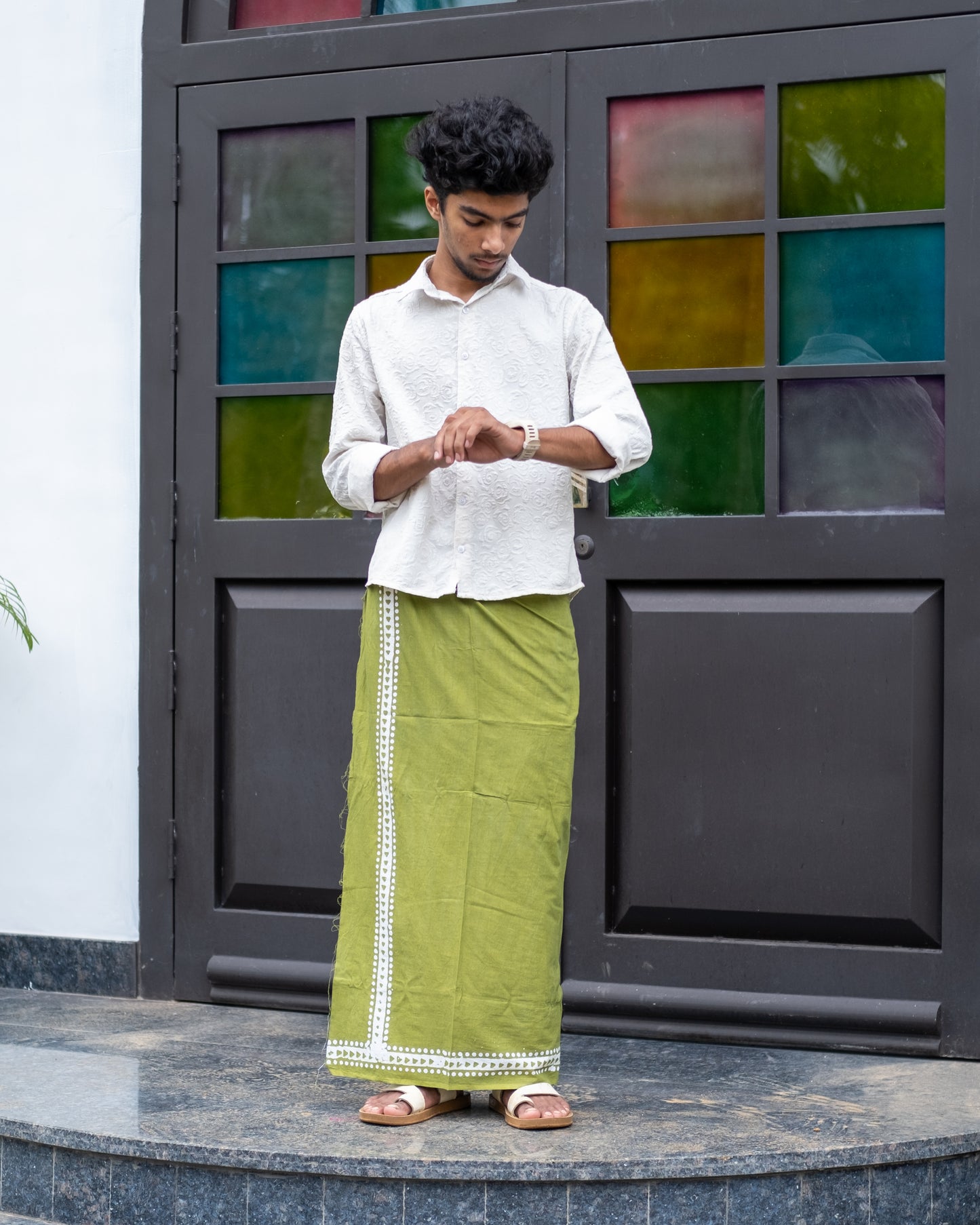 Batik Hand Printed Lungi Classy Border (Green)