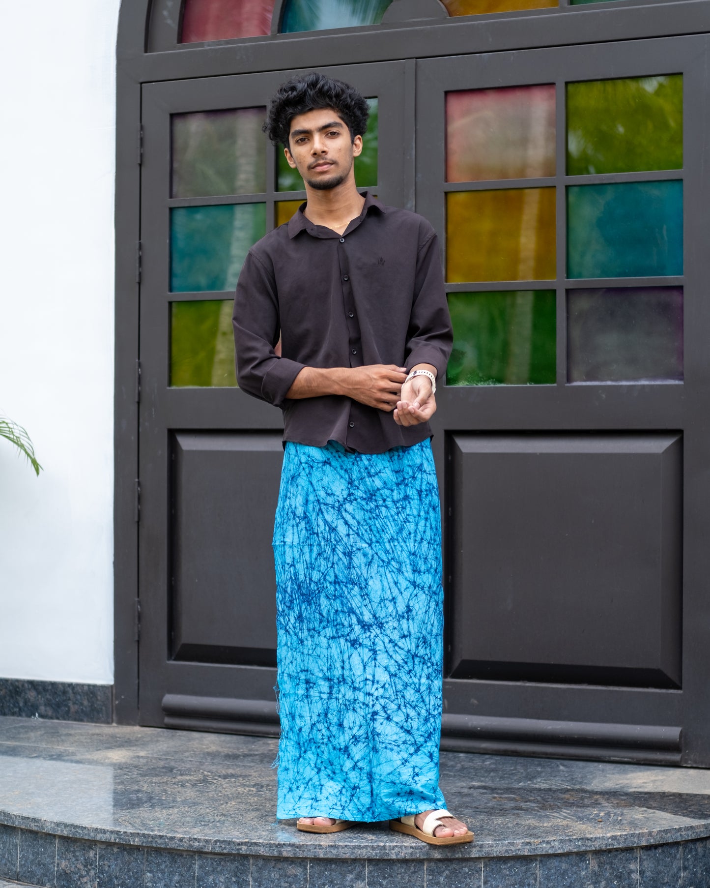 Batik Hand Printed Lungi (Cracked Blue)