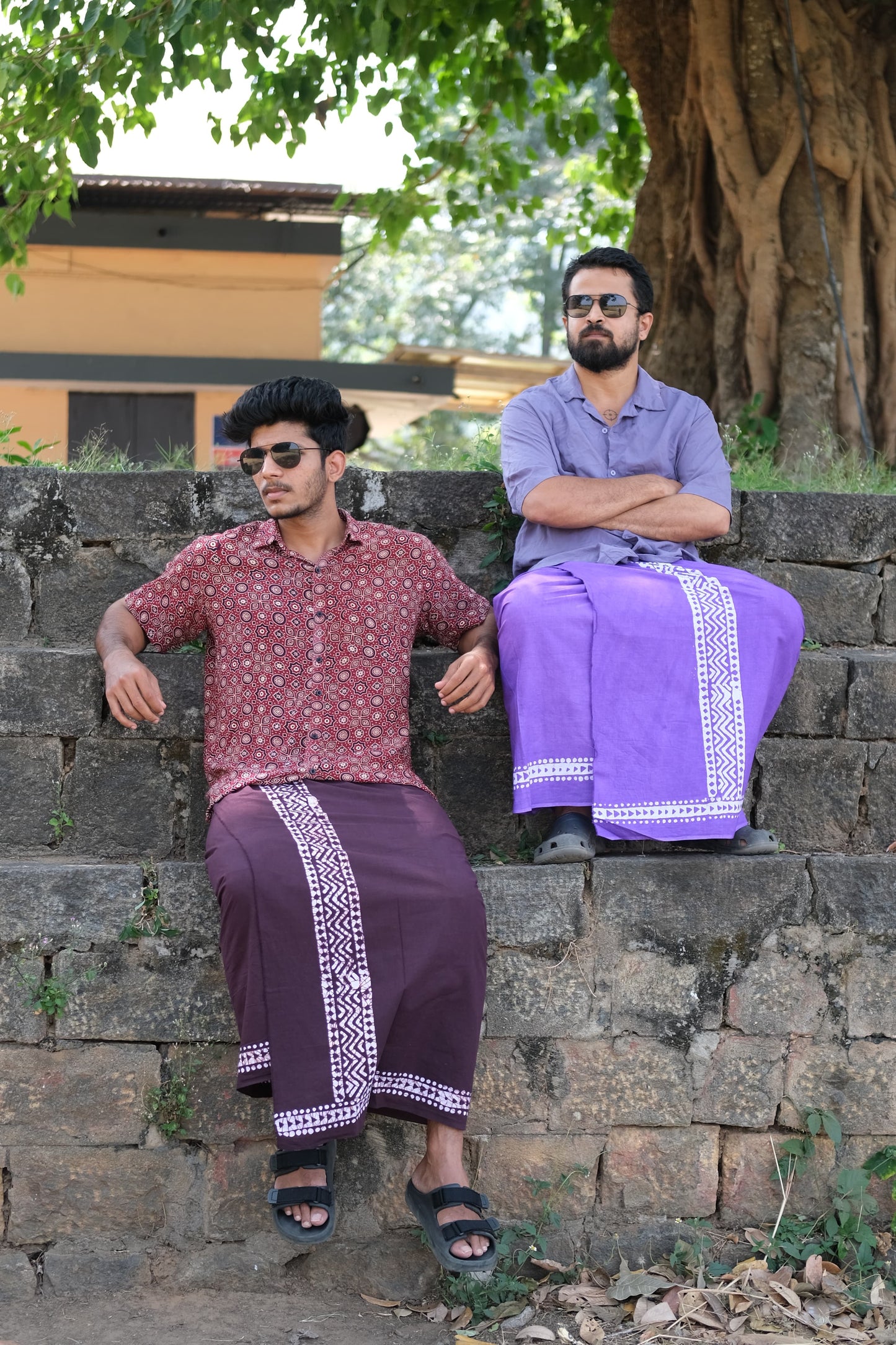 Batik Hand Printed Bombay Lungi (Dark Purple)