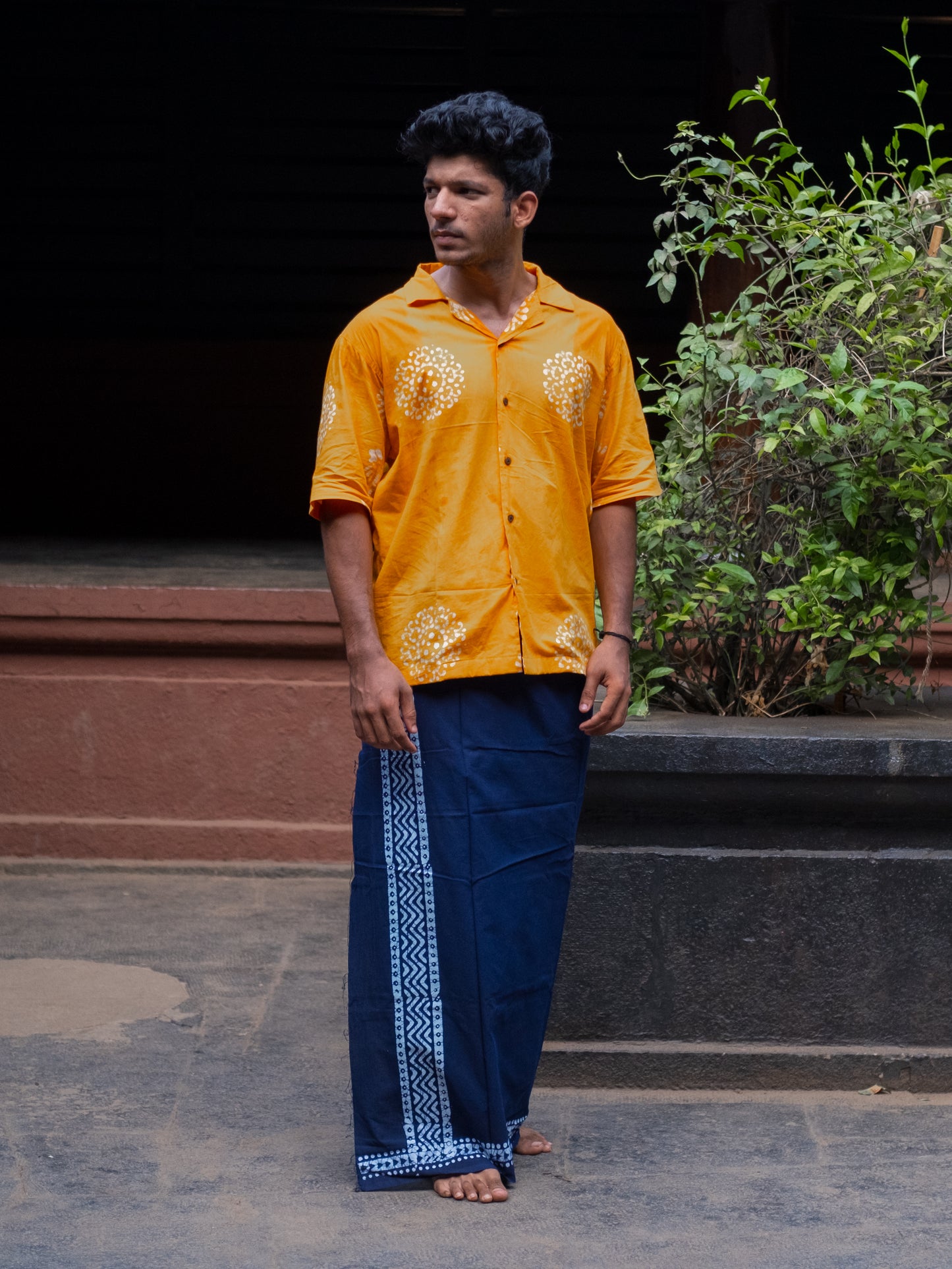 Batik Hand Printed Bombay Lungi (Navy Blue)