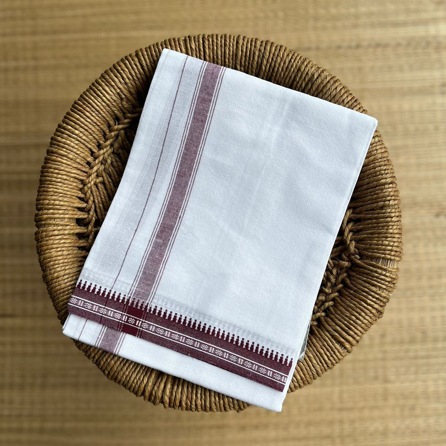 Single White Mundu Maroon border வேஷ்டி