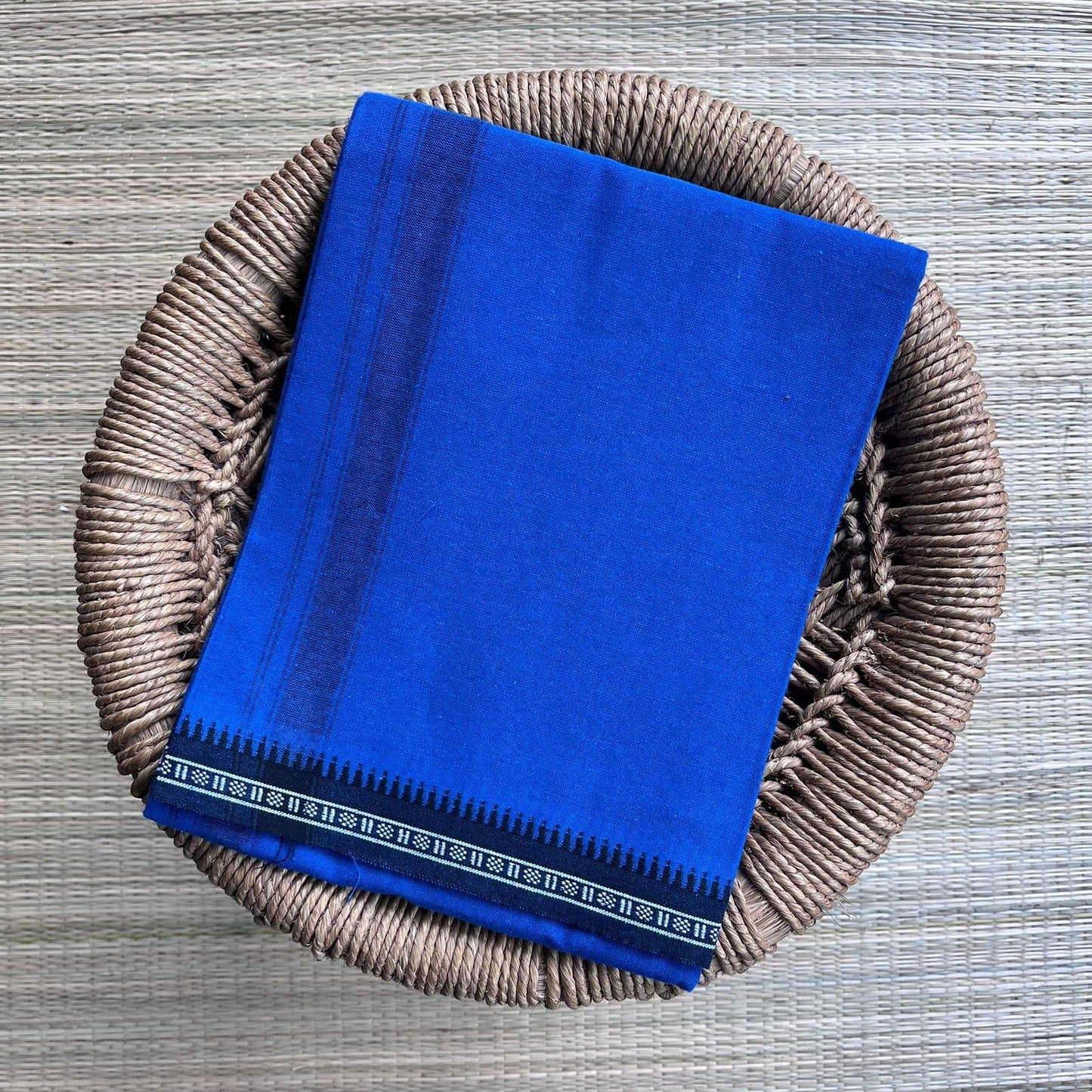 Colour Mundu வண்ண வேஷ்டி (Royal Blue)