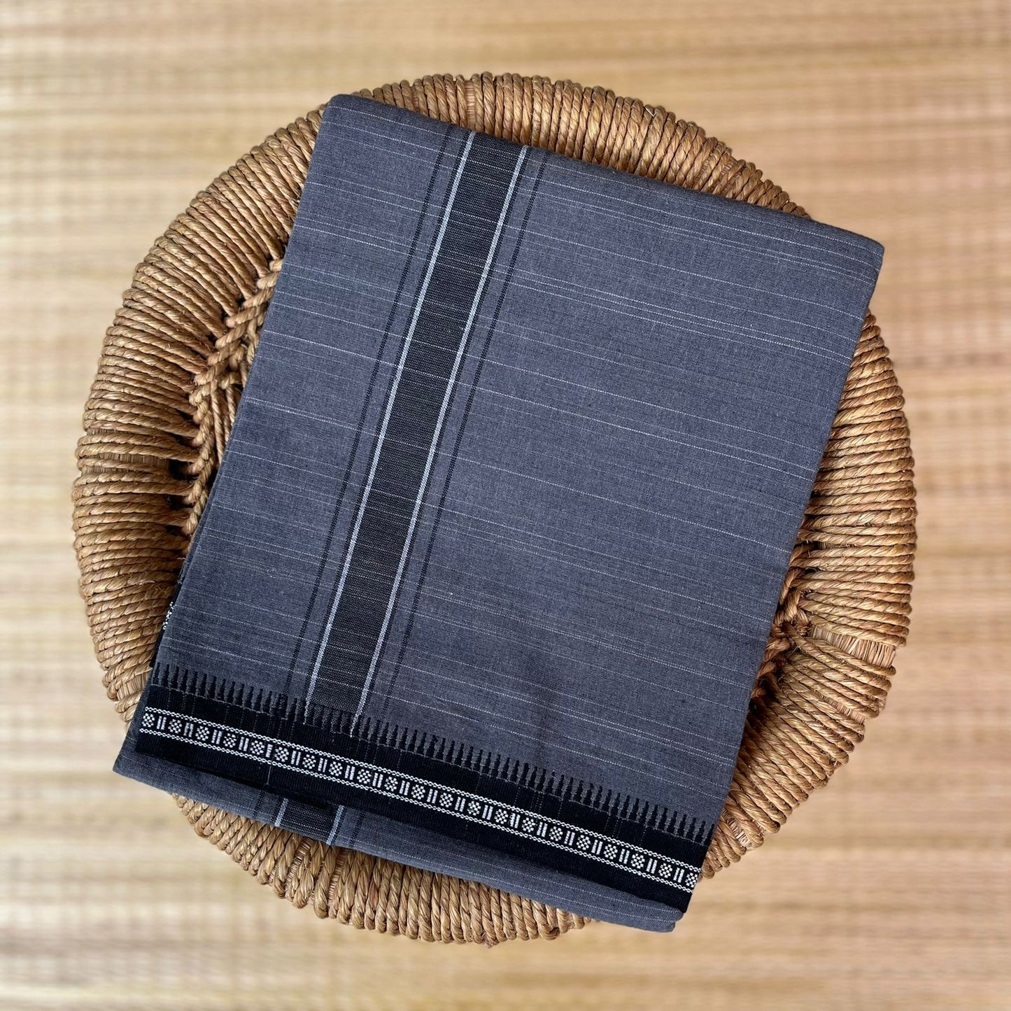 Special Color Mundu / வேஷ்டி (Grey)