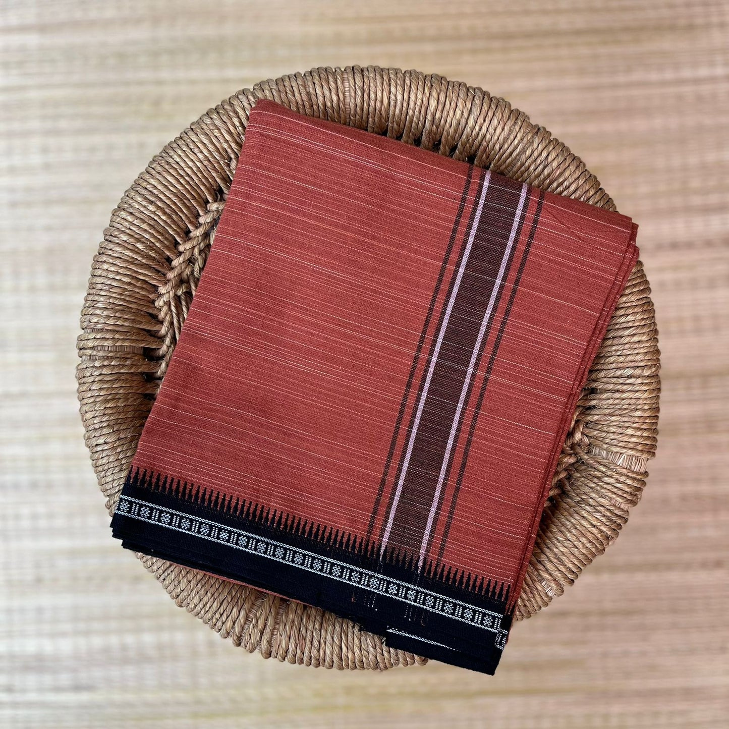 Special Color Mundu / வேஷ்டி (kavi)