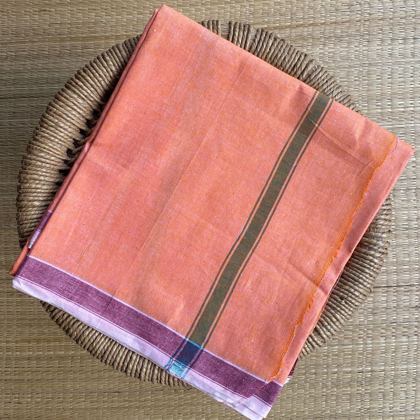 GUJARAT HANDLOOM DOTHIS